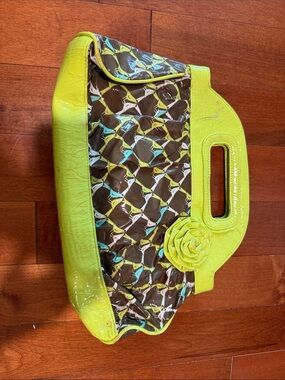 Vera Bradley Lime Green Floral Accent Clutch with Brown Pattern